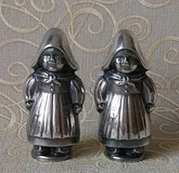 Солонки Девочки