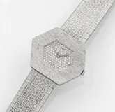 Женские наручные часы от Piaget из 1970-х годов.