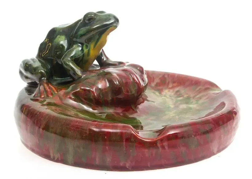 Kuznetsov ceramic ashtray "Frog"