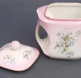 Антикварная посуда из фарфора с крышкой, Кузнецов, Россия.