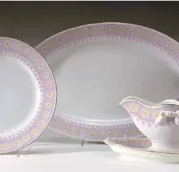 A RUSSIAN PORCELAIN PART DINNER SERVICE,