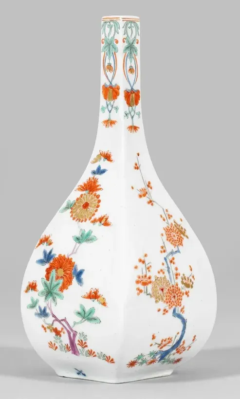 Rare, early Meissen Sake bottle with chrysanthemums