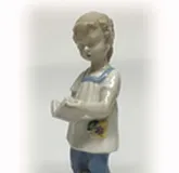 Девочка с книгой