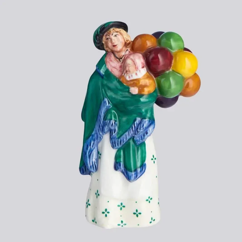 Statuette: Ball Seller