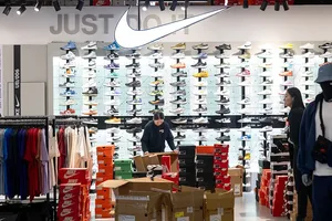 Иск против Nike за …