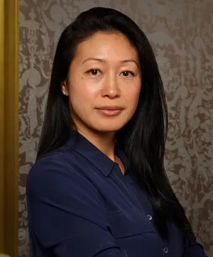 Aimee Ng Назначена Главным …