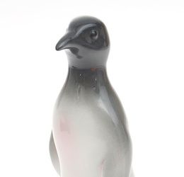 Porcelain figurine "Penguin", Kuznetsov Latvia, 1930's
