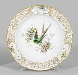 Decorative plate with bird painting