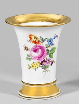 Crater vase with "German Flower" decoration.