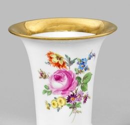 Crater vase with "German Flower" decoration.