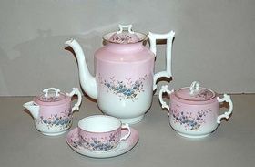 Russian Gilt Decorated Porcelain Tea Service