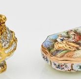 Perfume bottle and snuffbox