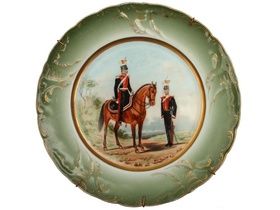 A RUSSIAN ANTIQUE KUZNETSOV MILITARY PLATE