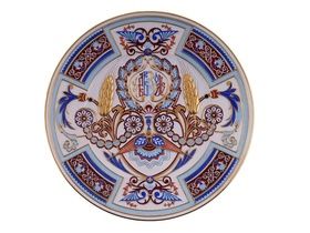 AN RUSSIAN PAN-SLAVIC FAIENCE CHARGER BY KUZNETSOV