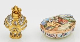 Perfume bottle and snuffbox