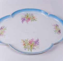 An antique Russian imperial porcelain tray made by Kuznetsov