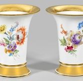 Two pottery vases with "Deutsche Blume" decoration.