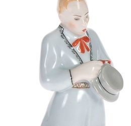 Porcelain figure "Folk dancer"