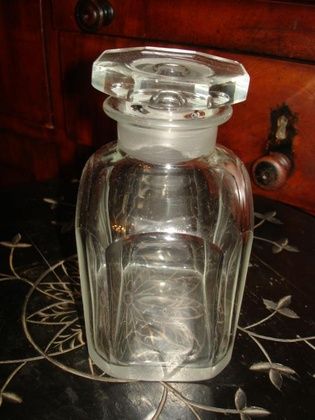 Antique large teapot, glass, hand-cut, glass lid, lens.