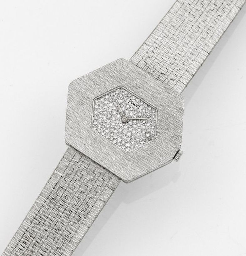 Ladies' wristwatch by Piaget from the 1970s.