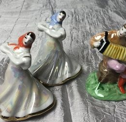 Porcelain figurine. Harmonist and dancers. Dulevo. USSR.