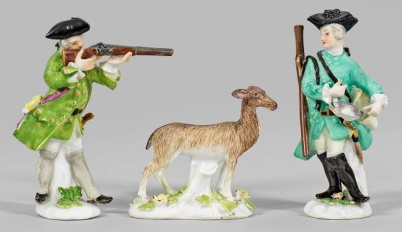 Три охотничьих миниатюрных фигурки