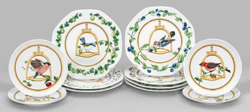 Коллекция из одиннадцати тарелок "L'etrier perchoir" от Hermès