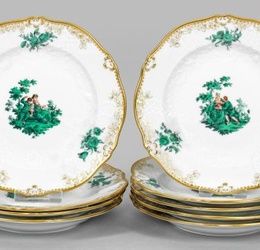 Eight bread plates with Watteau scenes