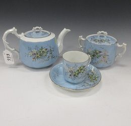 A Kuznetsov (Volkov factory) porcelain part Tea Set, c 1880-1918.Painted with branches laden with