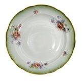 A RUSSIAN KUZNETSOV PORCELAIN CHARGER 19TH C
