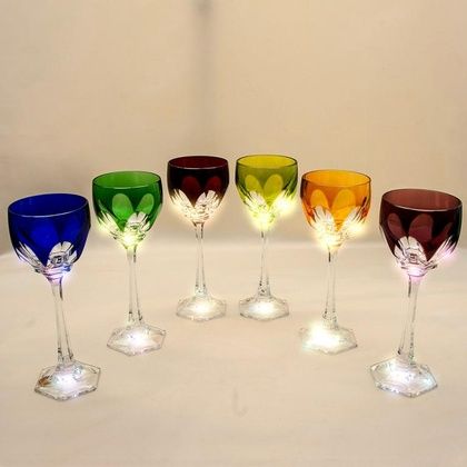 Шесть Бокалов для вина из Цветного Хрусталя серия «RAWENNA»