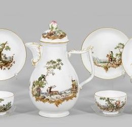 Hunting-themed Meissen coffee set