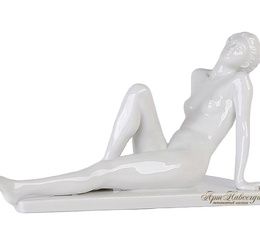 DECORATIVE STATUE "DREAMING" rosenthal