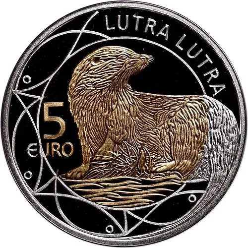 5 евро 2011, выдра [Люксембург] Proof