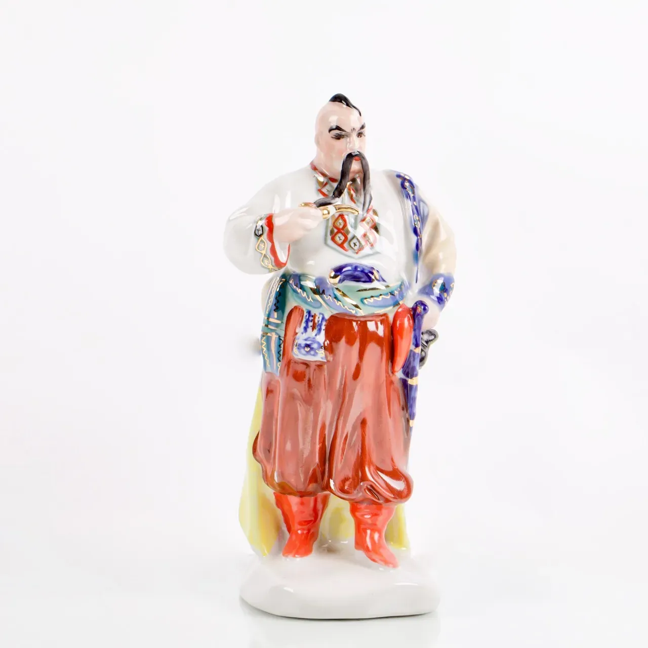 Фарфоровая статуэтка "Тарас Бульба"