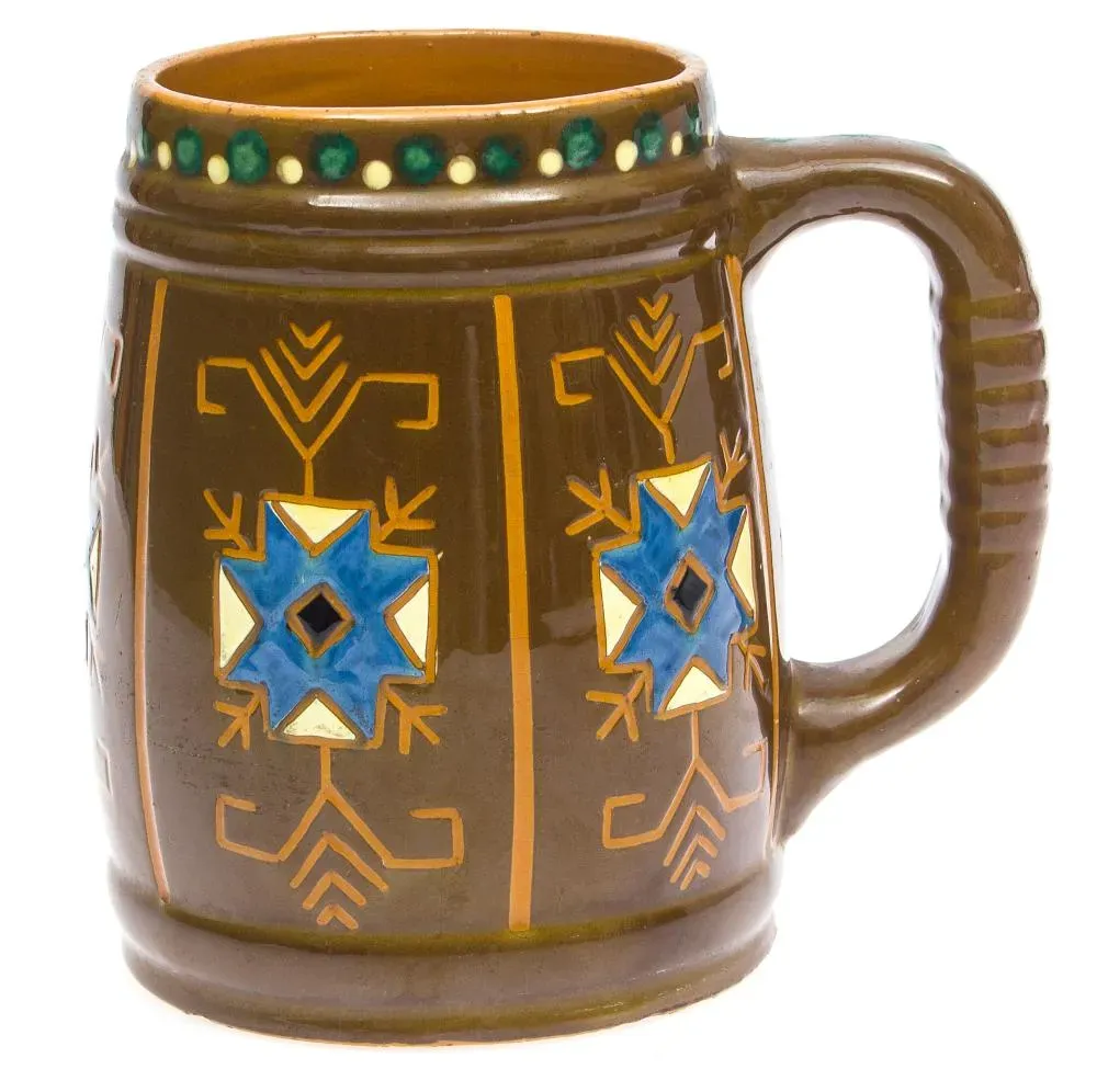 Керамическая чашка с живописью от Фарфорового завода Кузнецова