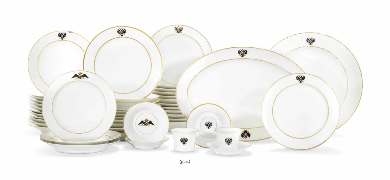 Фарфоровая группа из службы Гатчинского дворца и торжественных служб Александра III