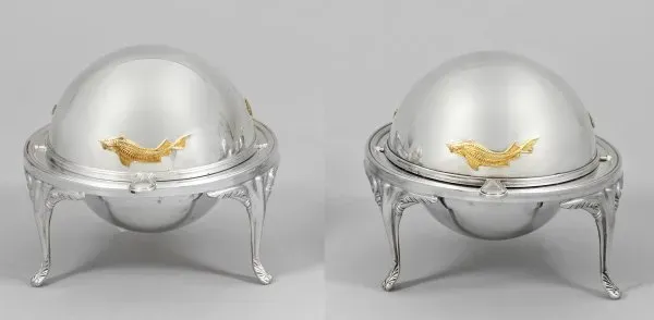 Пара икорниц