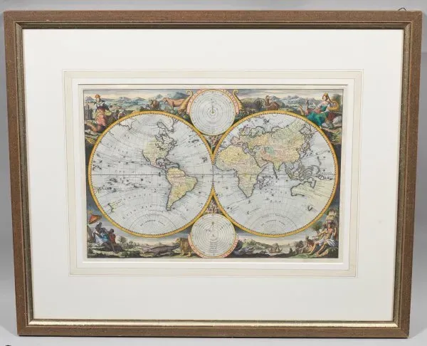 Мастердам - карта мира с изображениями планетарных систем